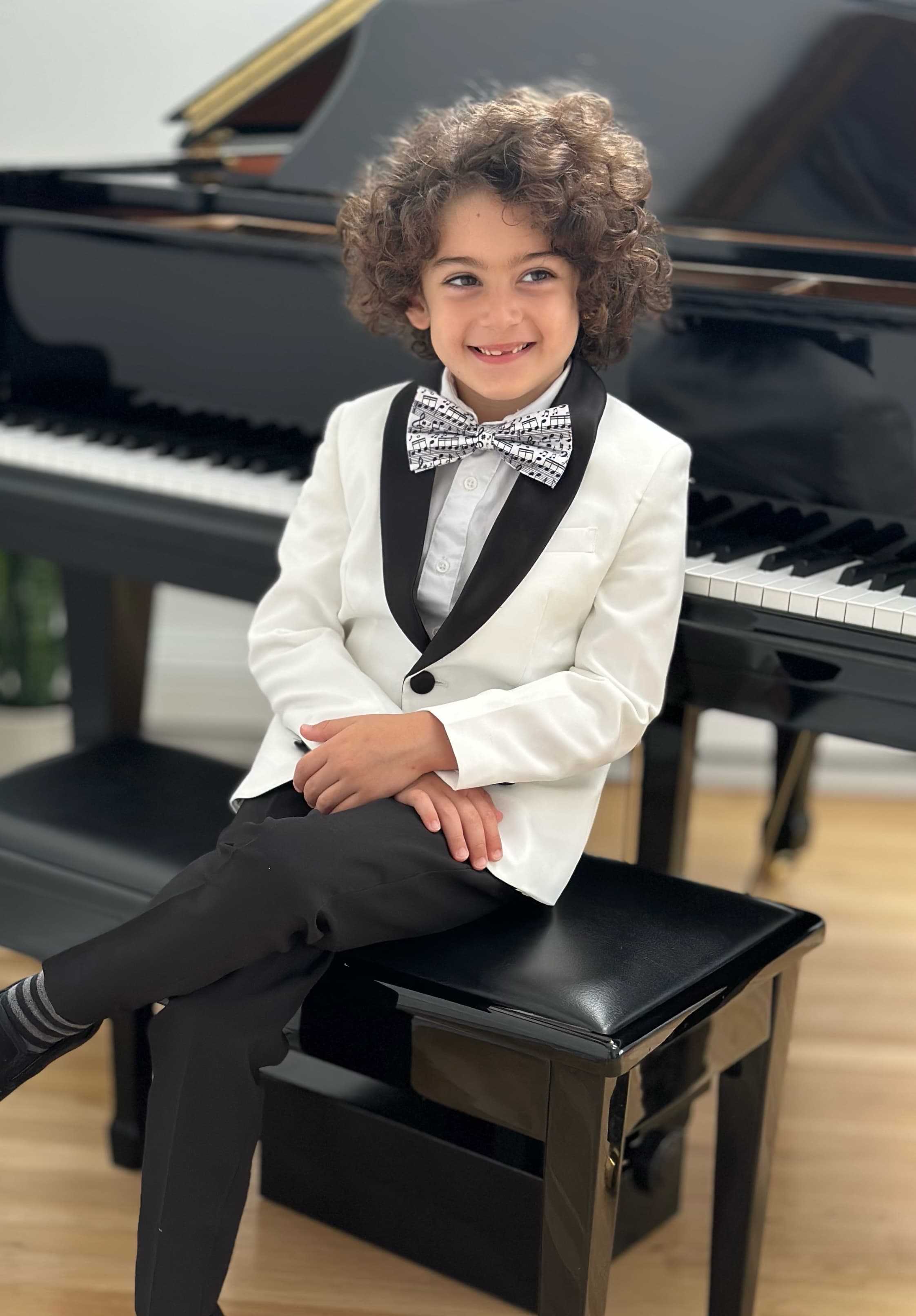 Alec Van Khajadourian portrait